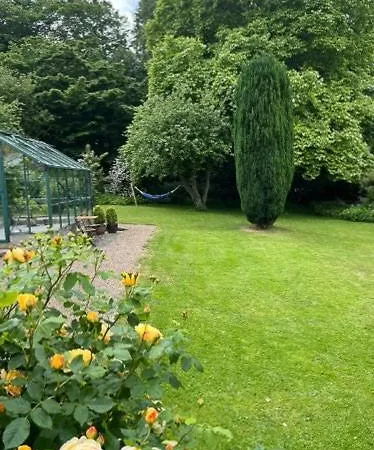 House With Access To Sandy * 손더보그